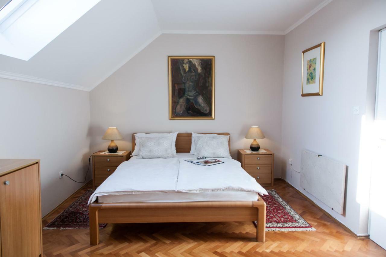 Apartments Rafaj Pula Bagian luar foto